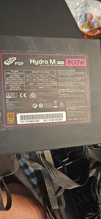 komputer stacjonarny  G4M3R