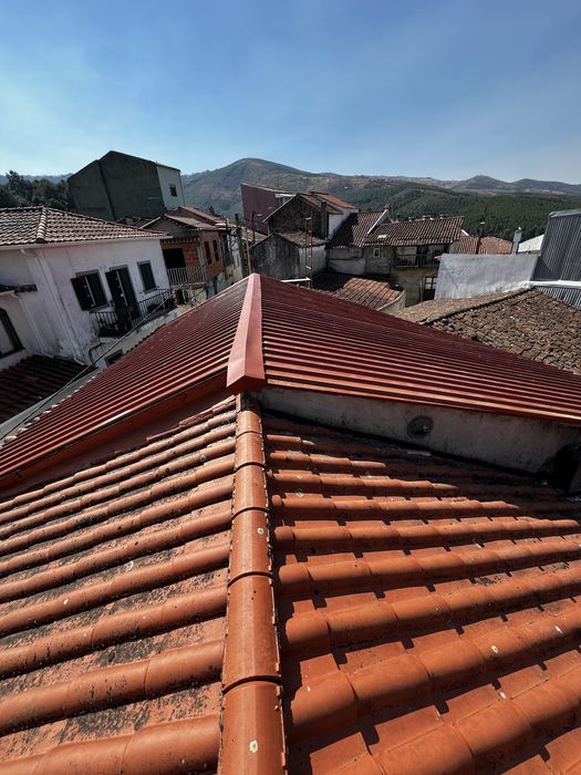SERVIÇOS DE TELHADOS