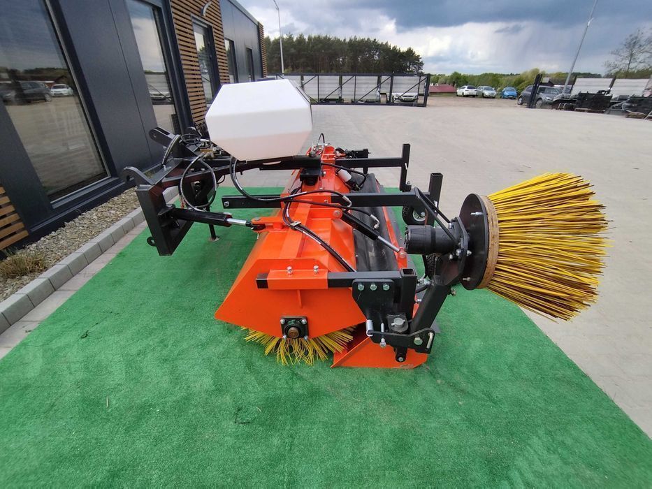 Zamiatarka drogowa uliczna hydrauliczna do ciągnika