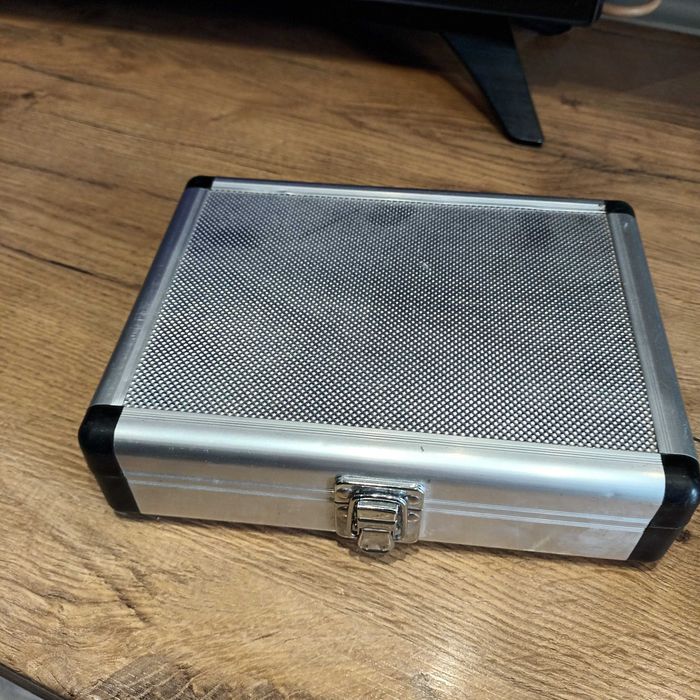 frezy do drewna wiertarka stołowa