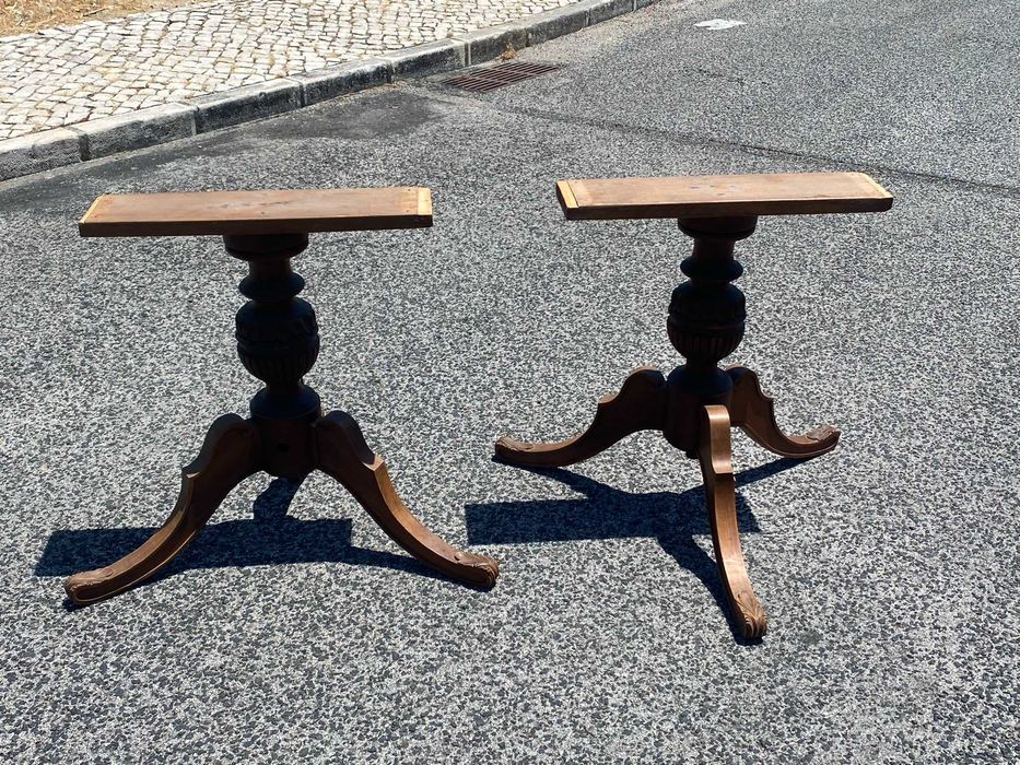Mesa de Sala Extensível (Pé de Galo Duplo) + 8 Cadeiras