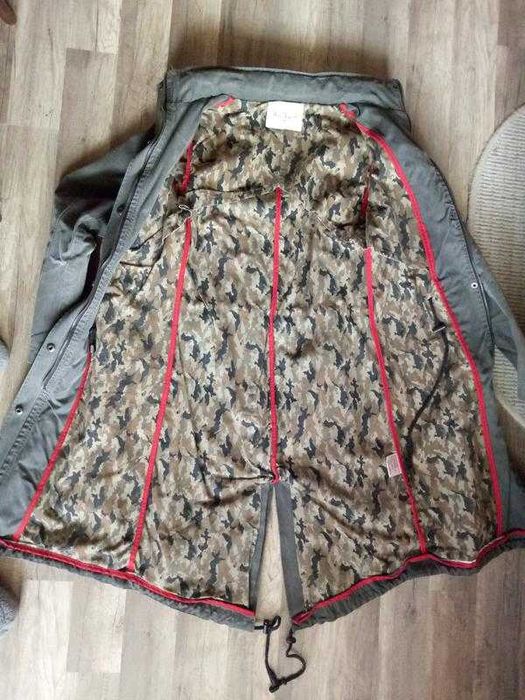 Оригинальньный добротный котоновый плащ - куртка