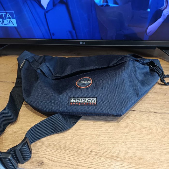 Nerka NAPAPIJRI H-vojage