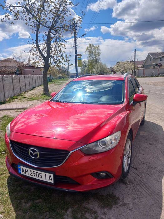 Продам автомобіль мазда