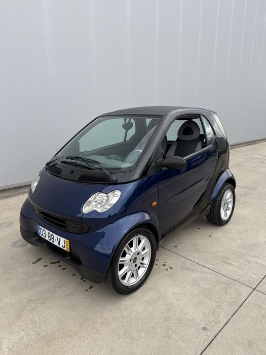SMART     FOR      TWO