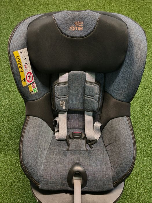 Fotelik samochodowy Britax Romer Dualfix M I-Size
