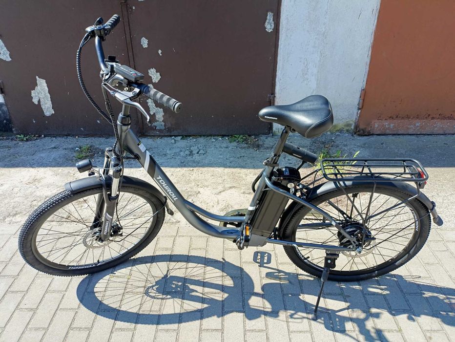Rower elektryczny miejski Touroll B1 26" 250W 25KM/H 15.6AH 36V