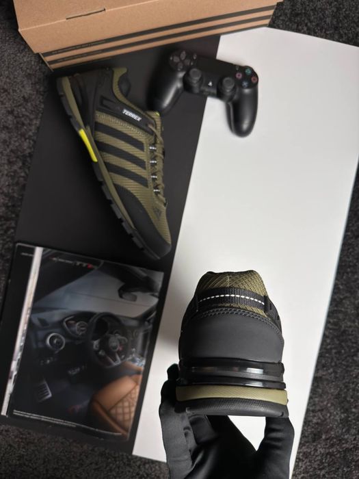 Чоловічі кросівки адідас Adidas Terrex 23 Khaki Black [41-46]