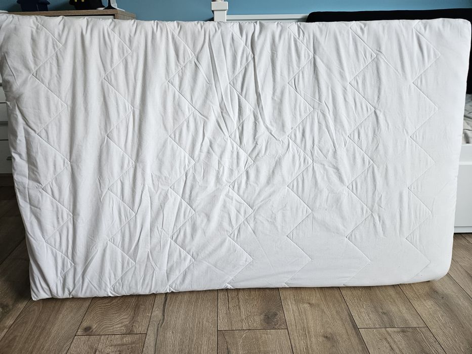 Materac rosnący ViMSIG z Ikea dwuczęściowy