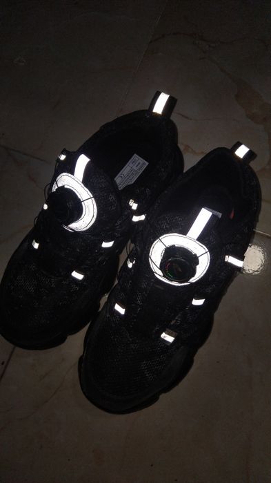 Vendo sapatos de trabalho