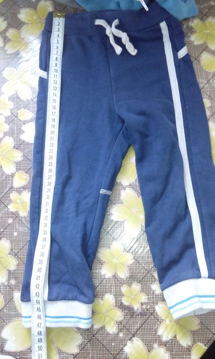 Комбинезон вельветовый,рубашка ,спортивный костюм,футболка