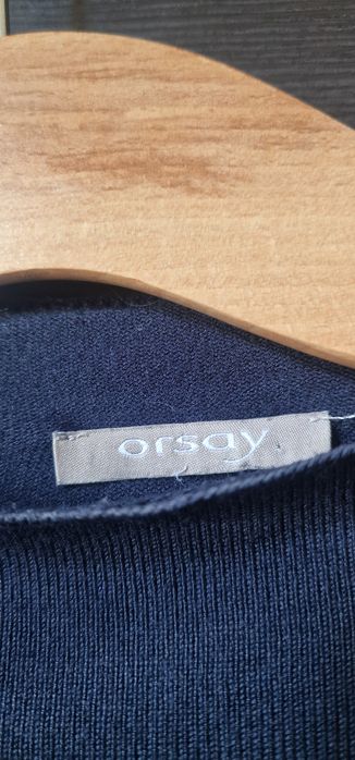 Orsay sukienka dzianinowa kwiaty