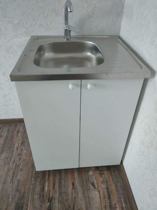 Кухонна тумба 60х60 з мийкою, сифоном та змішувачем з шлангами