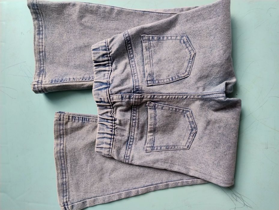 Джинси для дівчинки від Sinsay 110 розмір