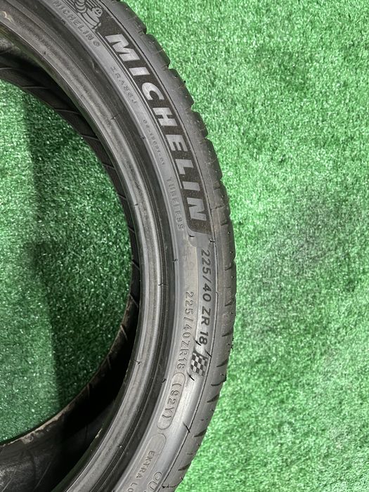 Michelin Pilot Sport 4 225/40R18
