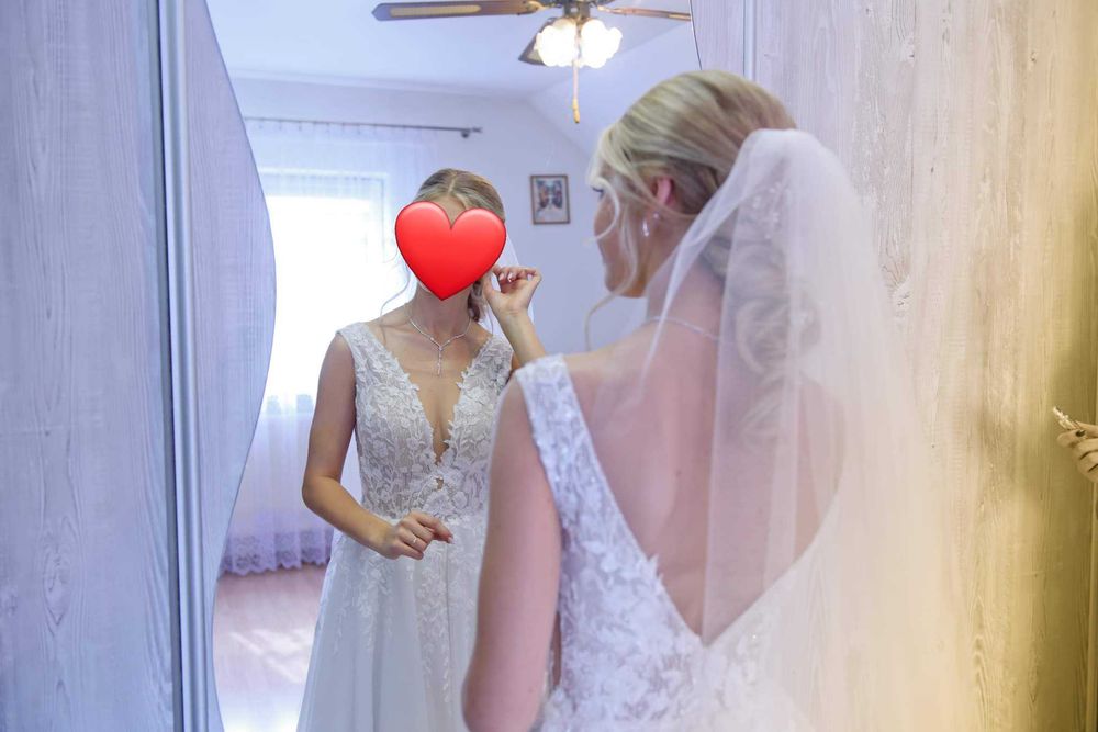 Suknia biała w idealnym stanie