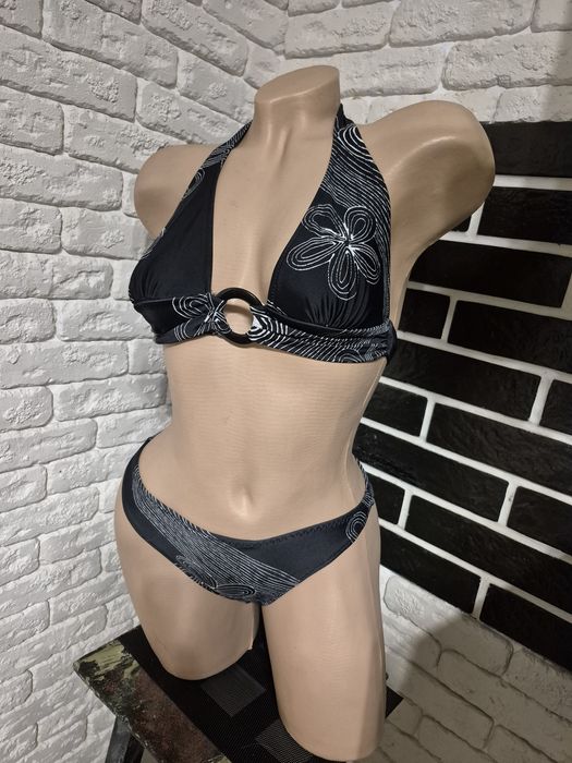 Купальники різні