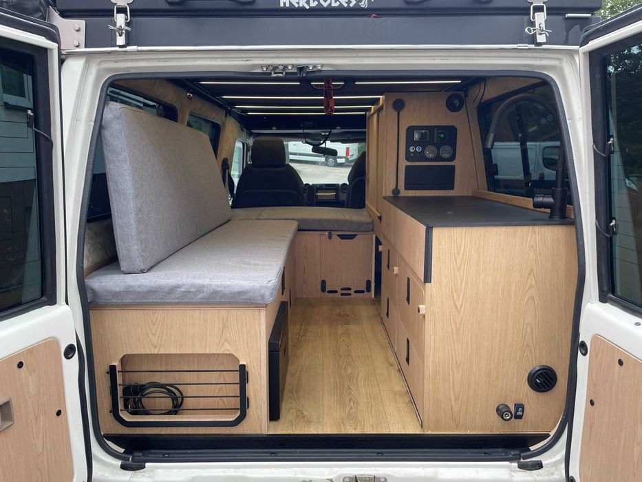 Kompleksowe zabudowy kempingowe, wszystkie auta dostawcze i terenowe