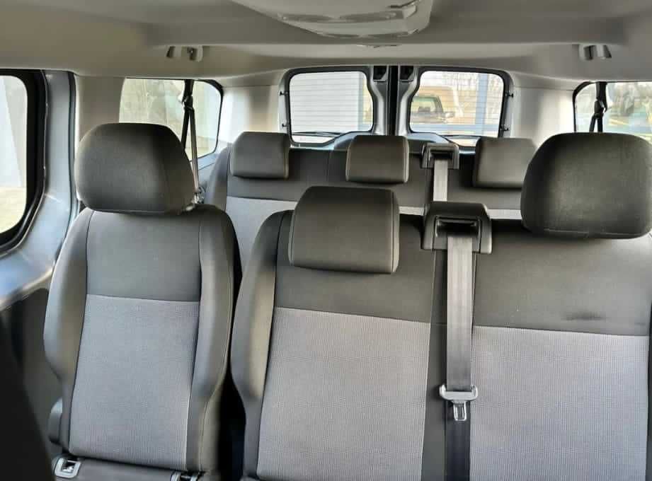 Wynajem busa 9 osobowy Toyota ProAce