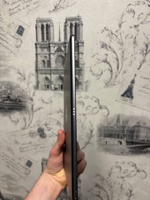 iPad 7 32gb 100% акб WIFI