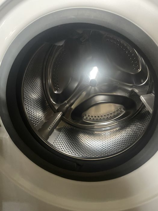 Máquina de lavar roupa IKEA UDDARP 8kg – Como nova