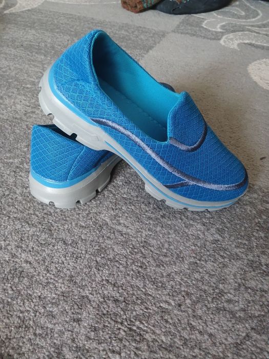 Макасини кросовки на осінь весну