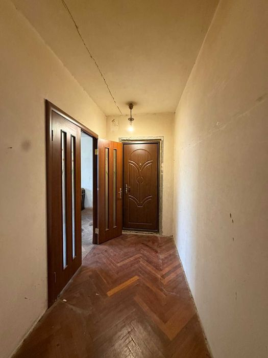 Продаж 3-кімнатної квартири на Сихові просп. Червоної Калини (Шувар)