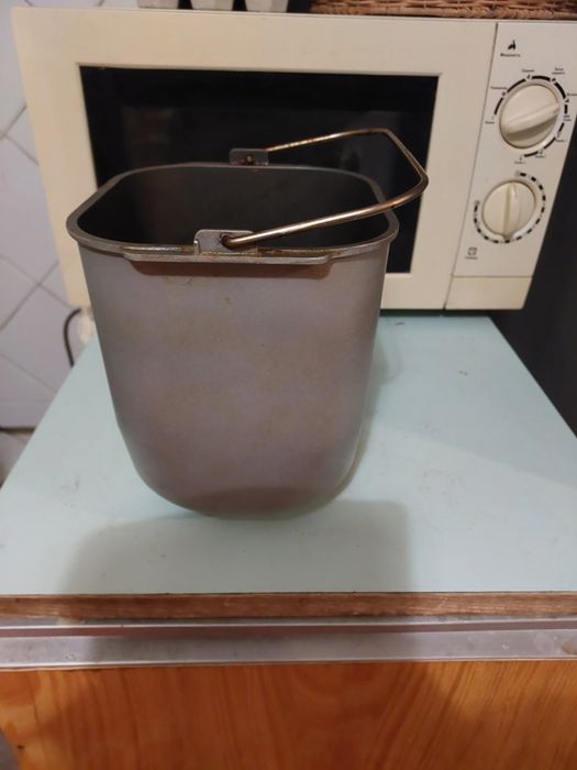 Хлебопечка   LG  б/у