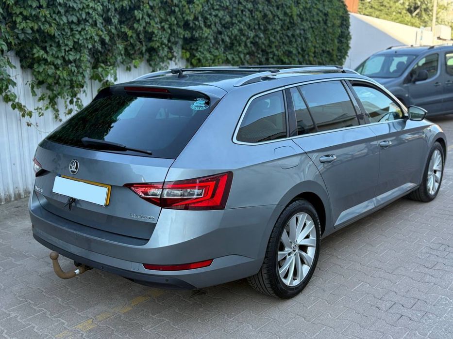 Розборка Skoda Superb3 2.0 Капот Крило Бампер Фара Xenon Двері LED-Стопи Кришка Багажника Фаркоп Радіатори Вентилатори Ремні Безпеки Стойки Пружини