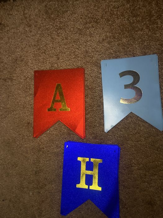 Праздничная  надпись