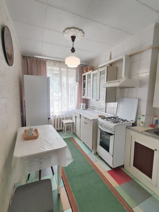 Продам 2 кімн квартиру около Макдональдса, Червоний Камінь