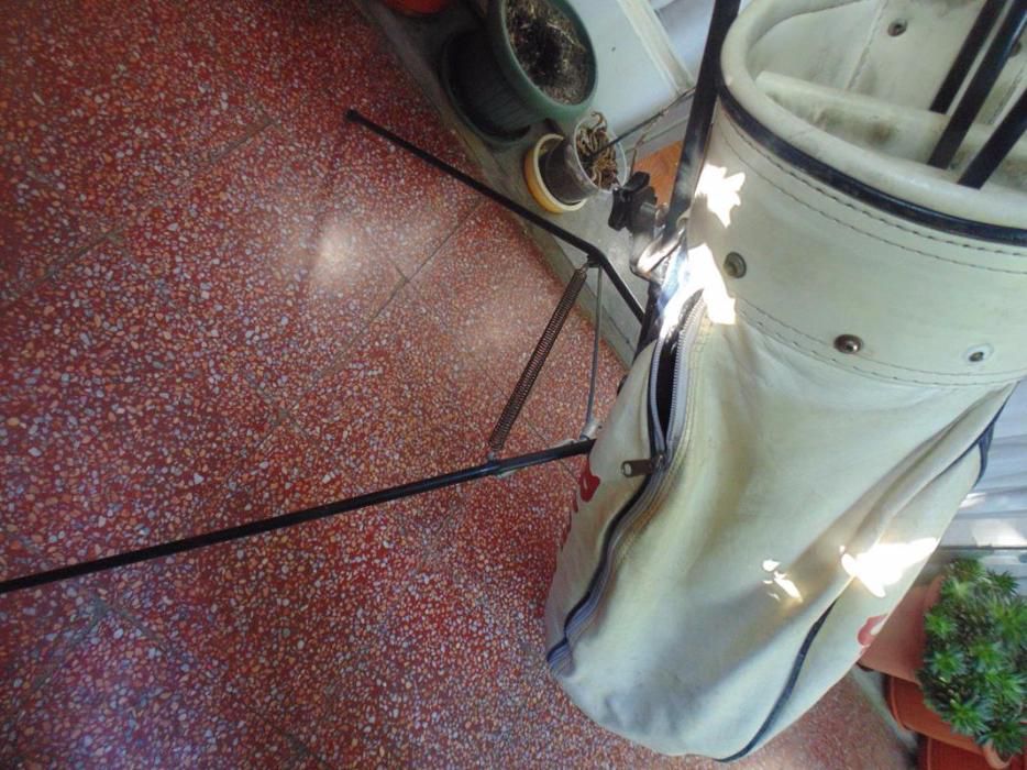 3 tacos de golf Ibex em titânio + mala antiga