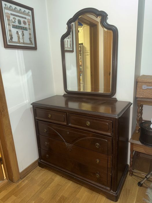 Cómoda com Espelho + Mesas de Cabeceira com Gavetas