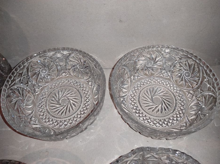 Zestaw KRYSZTAŁÓW - 8 sztuk - PRL !