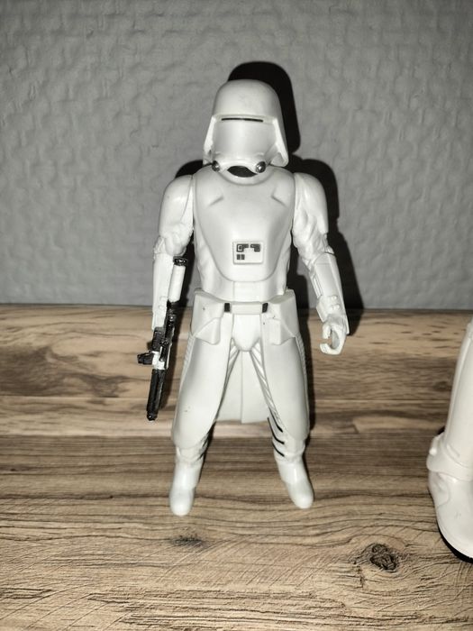 Figurki Star Wars + Thanos