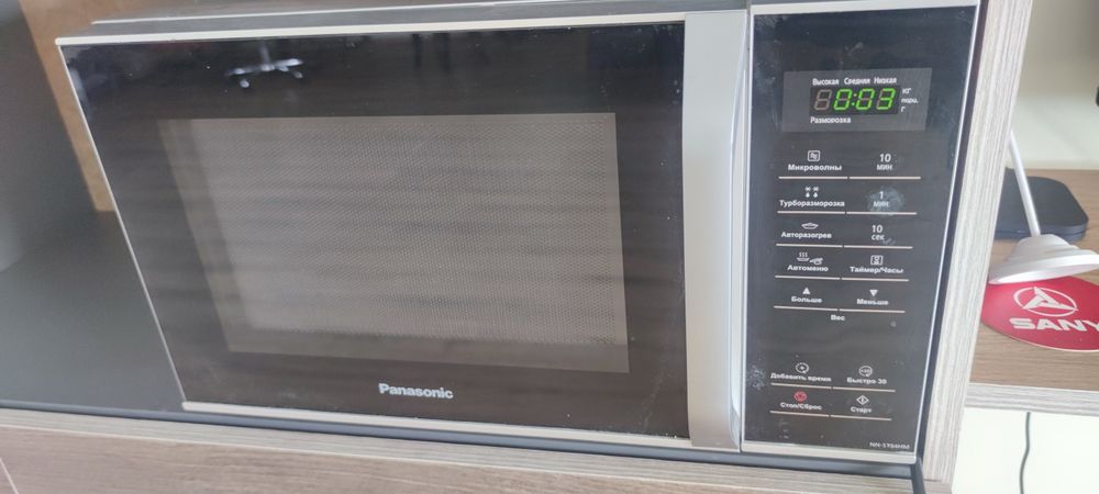 Піч Мікрохвильова Panasonik NNST34HM робочая гарный стан в упаковці