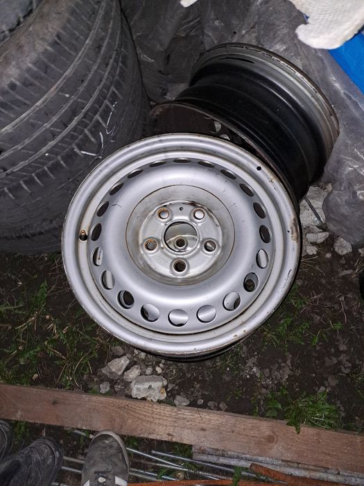 Продам диски до Volkswagen Т5