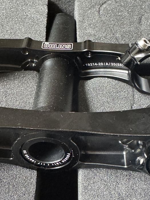 KORONY -PÓŁKI WIDELCA OHLINS DH38 OFFSET 58 zestaw pod koło 29” i  27,5