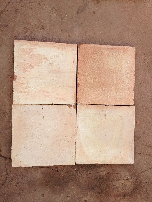 Ladrilhos/Tijoleiras Artesanais de 2ª escolha