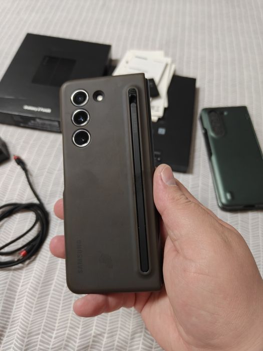 Samsung Fold 5 12gb / 512gb 2 сімки F946B / DS
