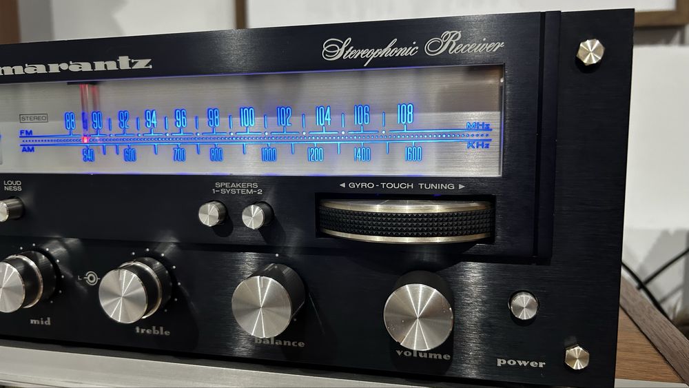 Receiver Marantz 2238B Preto