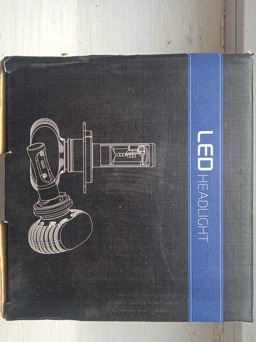 Продам новые  лампы  LED  HEADLIGHT