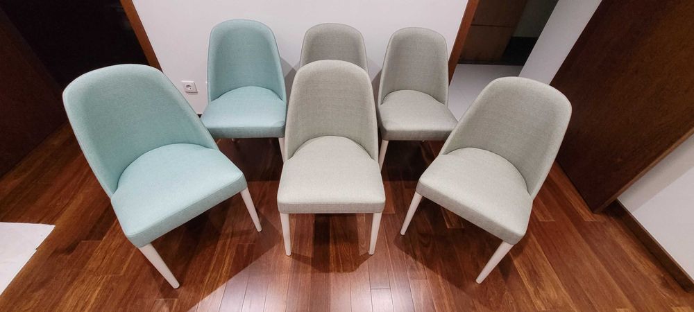 Conjunto 6 cadeiras estofadas completamente novas