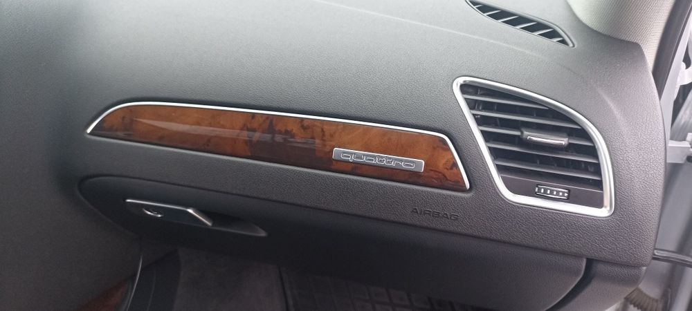 Ауди А4 б 8 квадро  2013год