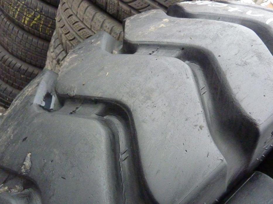 4x Opona używana 14.00-24 ; 14.00R24 CONTINENTAL 1000zł(szt.) W2892