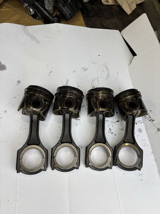 Peças motor Mercedes benz cla 2016