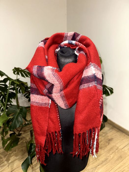 Primark duży czerwony szal nowy