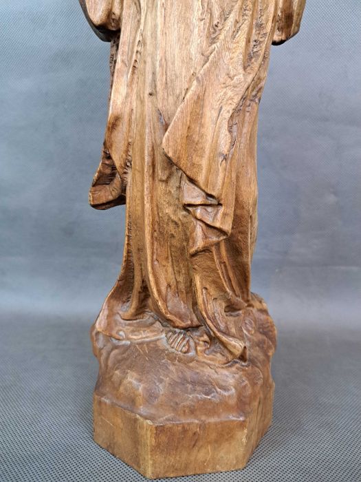 Jezus Chrystus rzeźba drewniana, wys. 39 cm