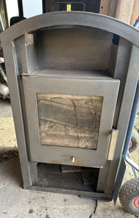 Kominek wolnostojący 6,5 kW Saturn Spekstein