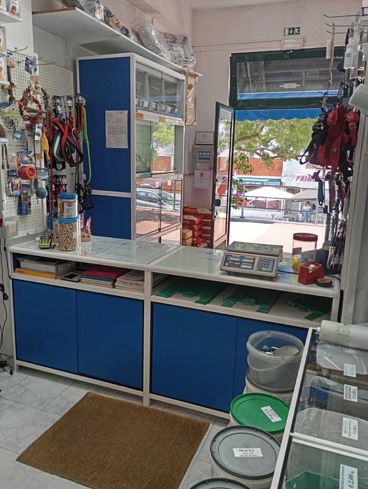 Venda de Loja Comercial na Baixa da Banheira